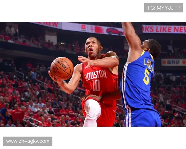 火箭队戈登与安德森的球场精彩壁纸